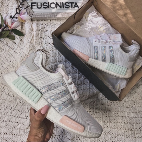 holographic nmd